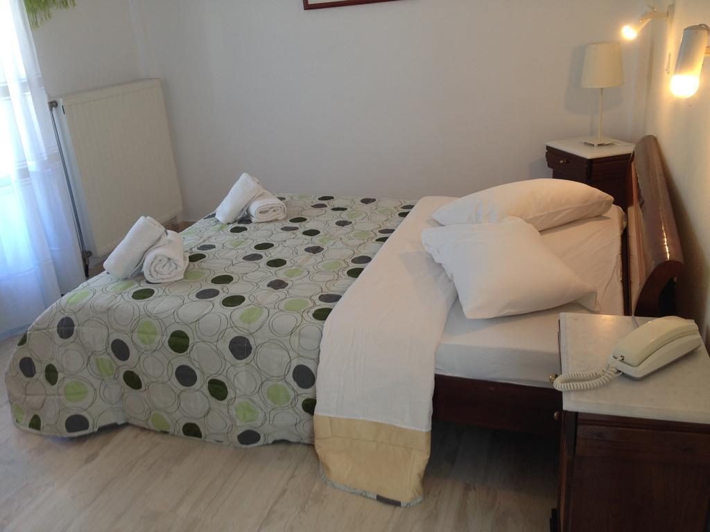 New Haroula Hotel Fira  Exterior foto